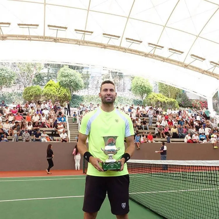 Adam-El-Mihdawy-Wins-el-Torneo-Internacional-de-Tenis-Berimbau-2016 Loriet Sports
