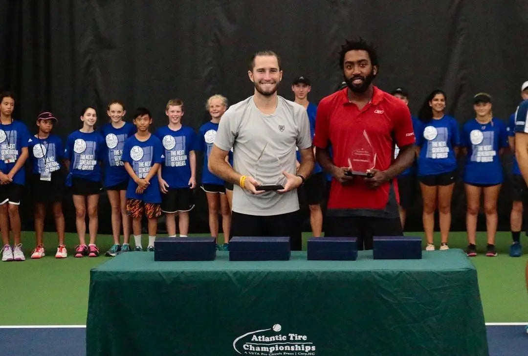 Loriet-Pro-Team-Around-the-World-Title-Winners Loriet Sports