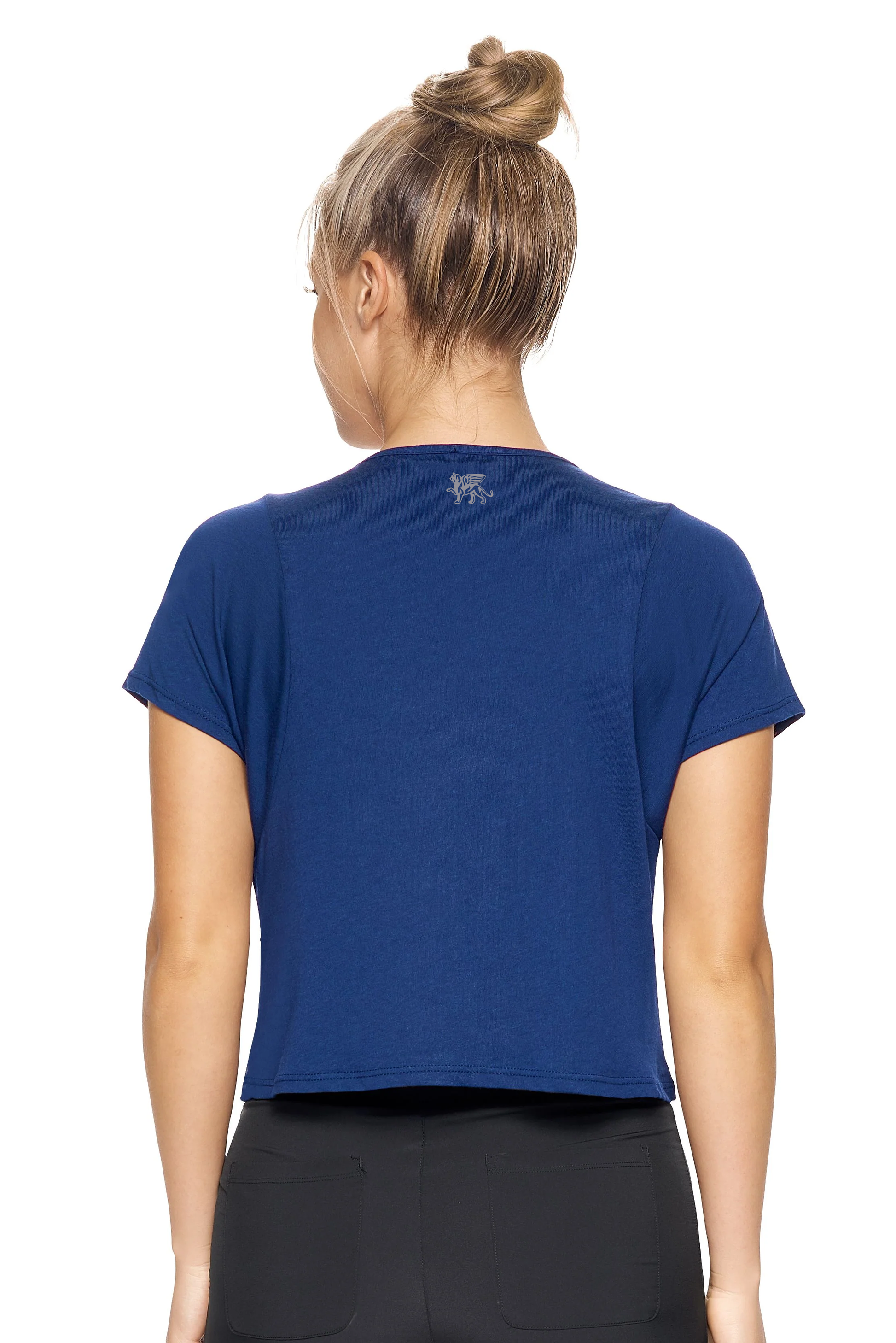 Cali Cropped Tee KOURTLY by Loriet Sports
