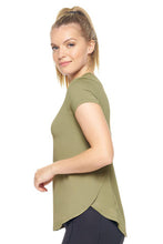 Load image into Gallery viewer, Breeze Performance Tee - Olive
